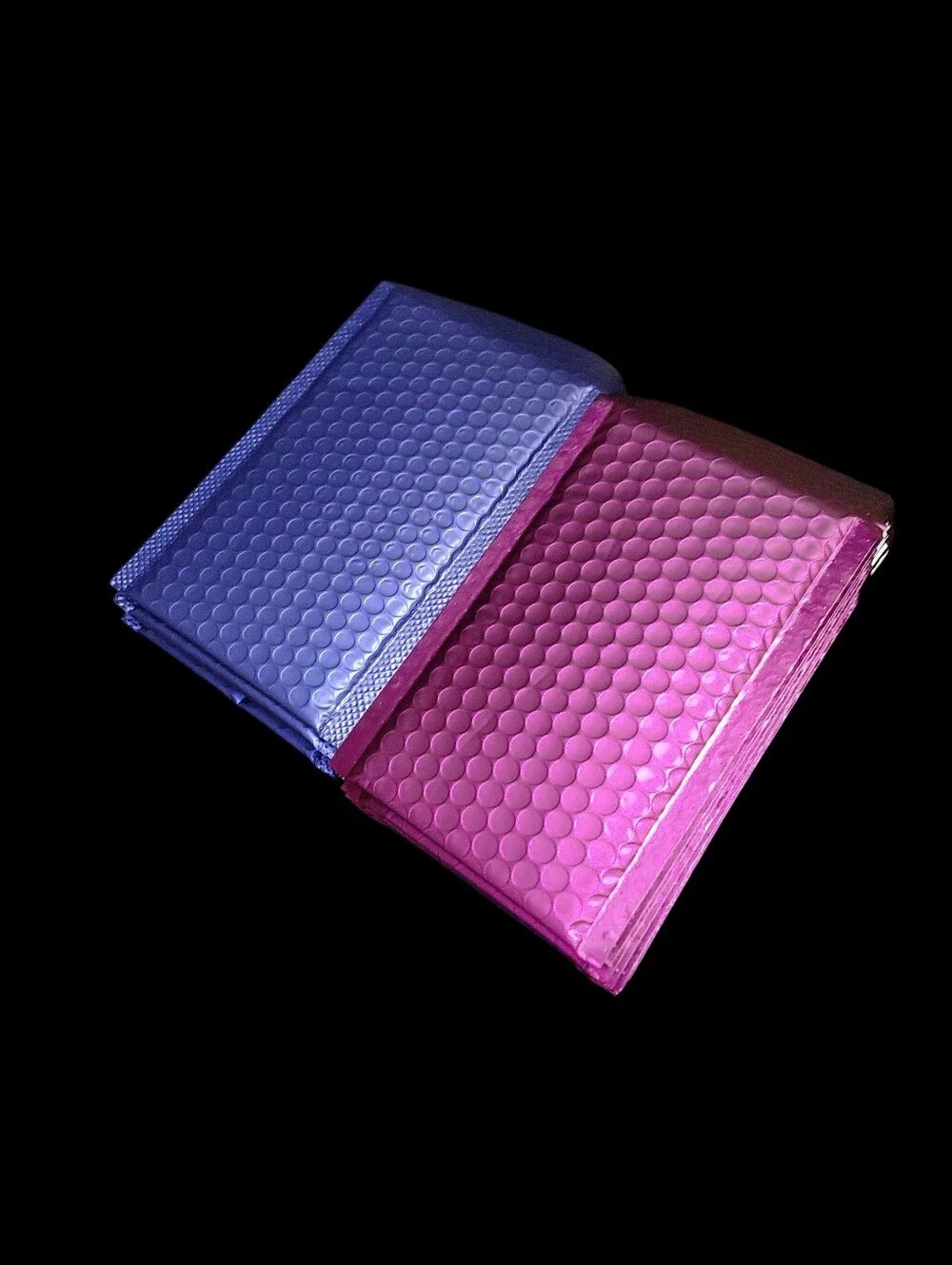 20ct. 4x8 Metallic Wine & Mid-night Blue Bubble Mailer ✨️PRICE FIRM✨️